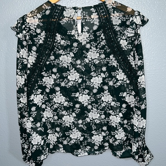 1.STATE Womens Lace Inset Pullover Blouse - Picture 3 of 4